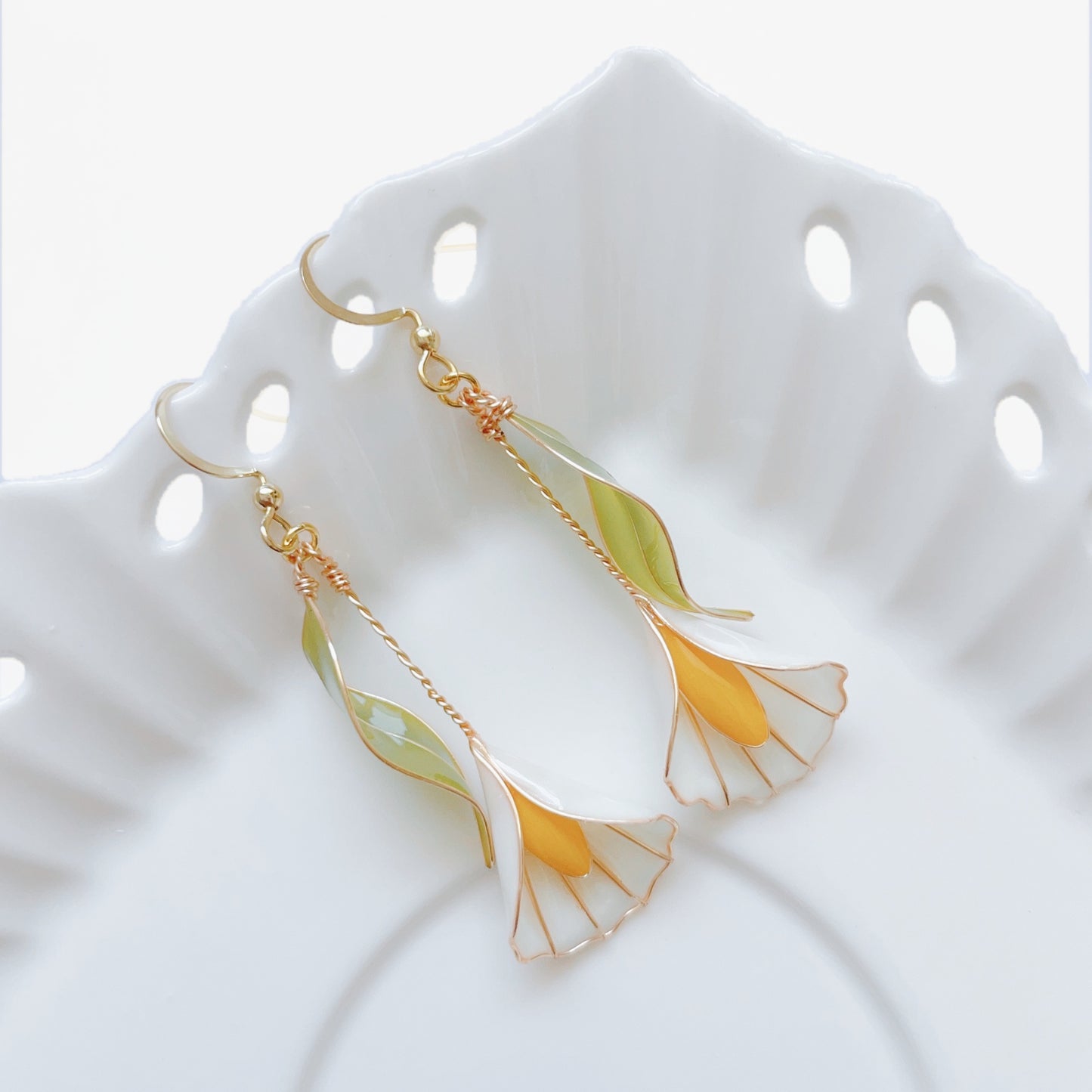 Calla Lily Earrings