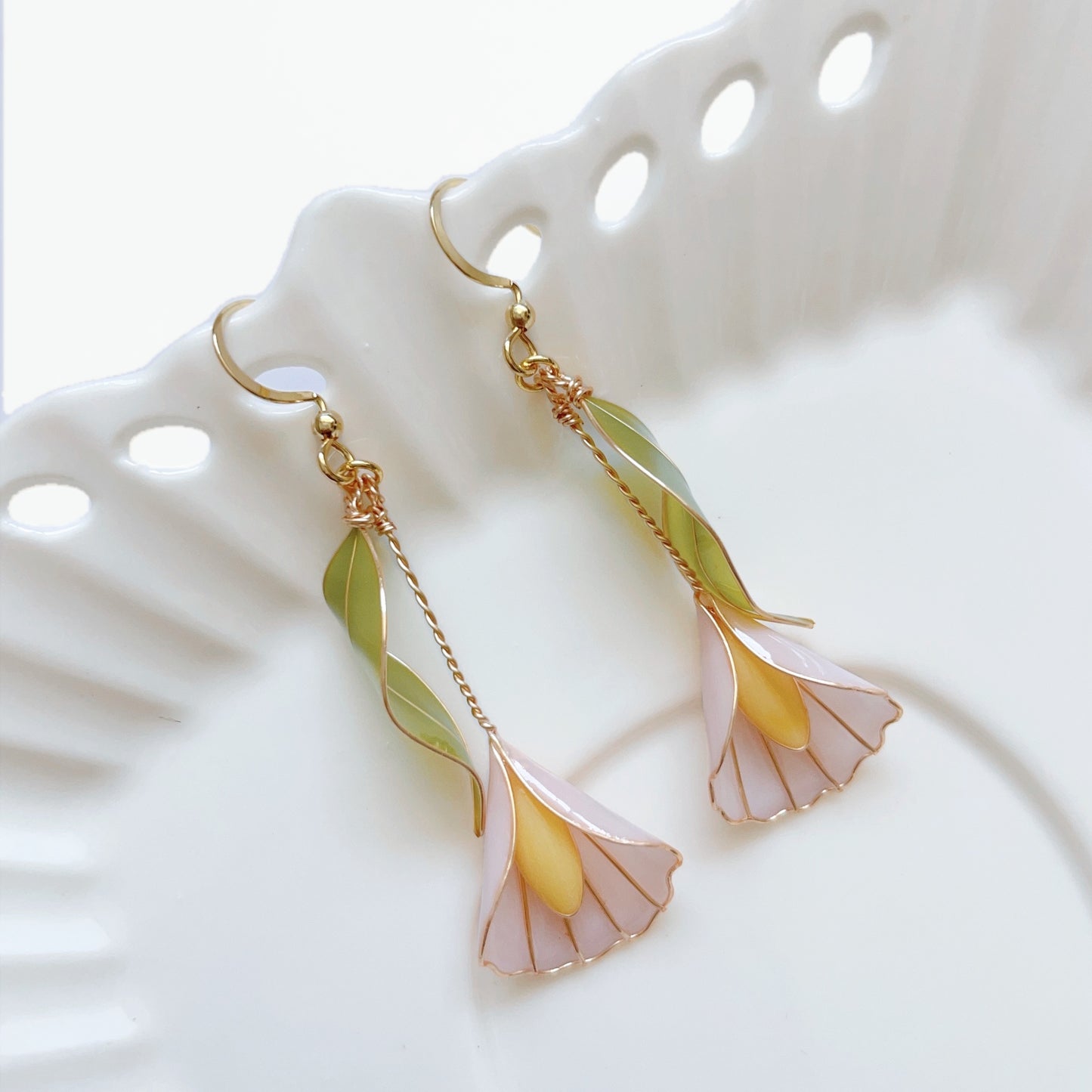Calla Lily Earrings
