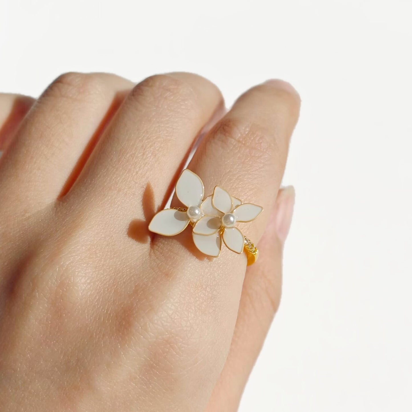 Hydrangea Petals Ring