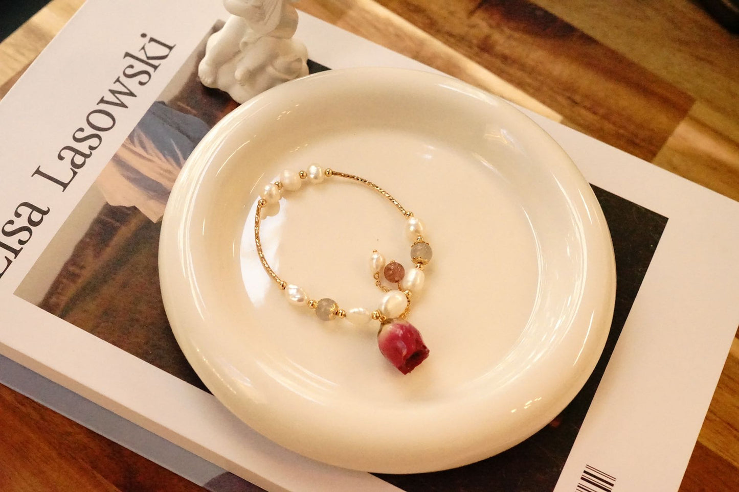 Roseate Elegance Crystal Beads Freshwater Pearl Bracelet