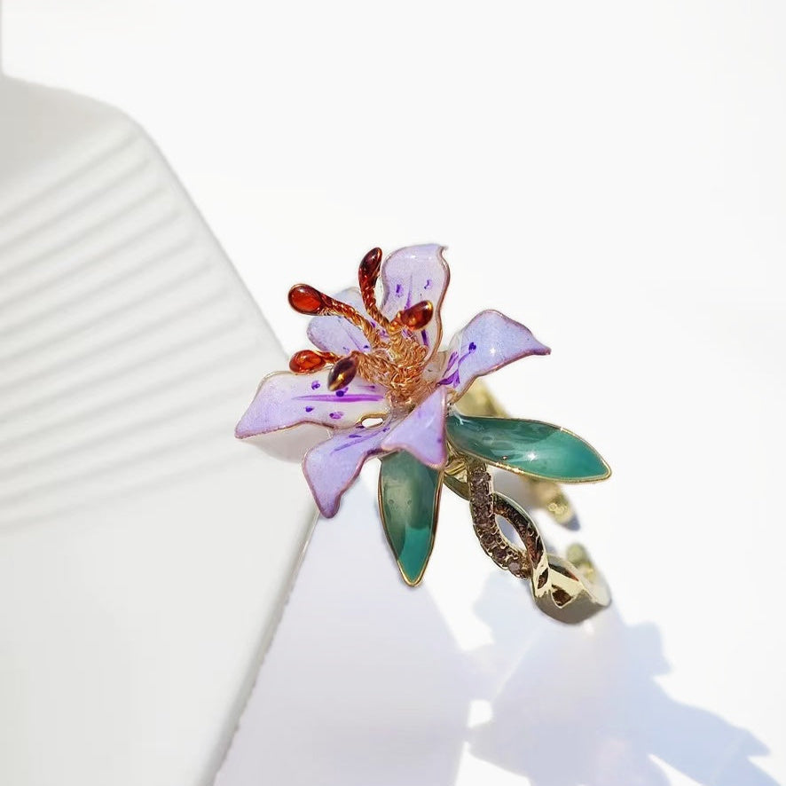 Lily Ring