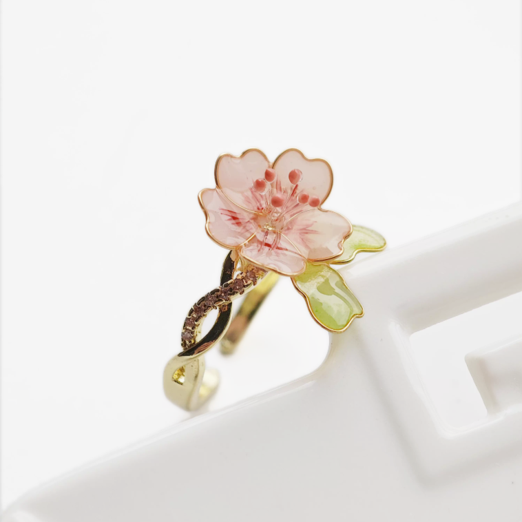 Hibiscus Ring
