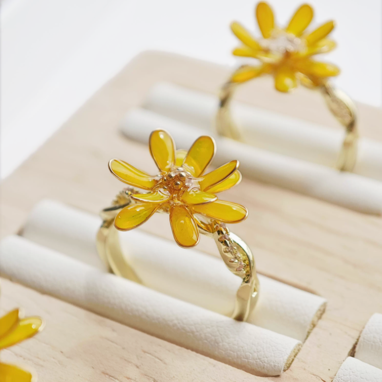 Daisy Ring
