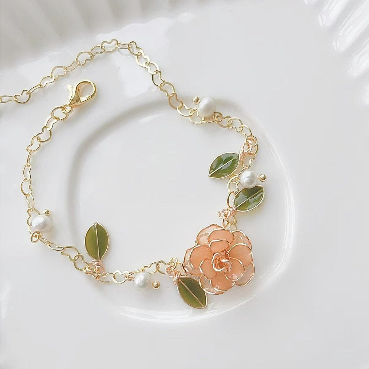 Rose and leaves Bracelet