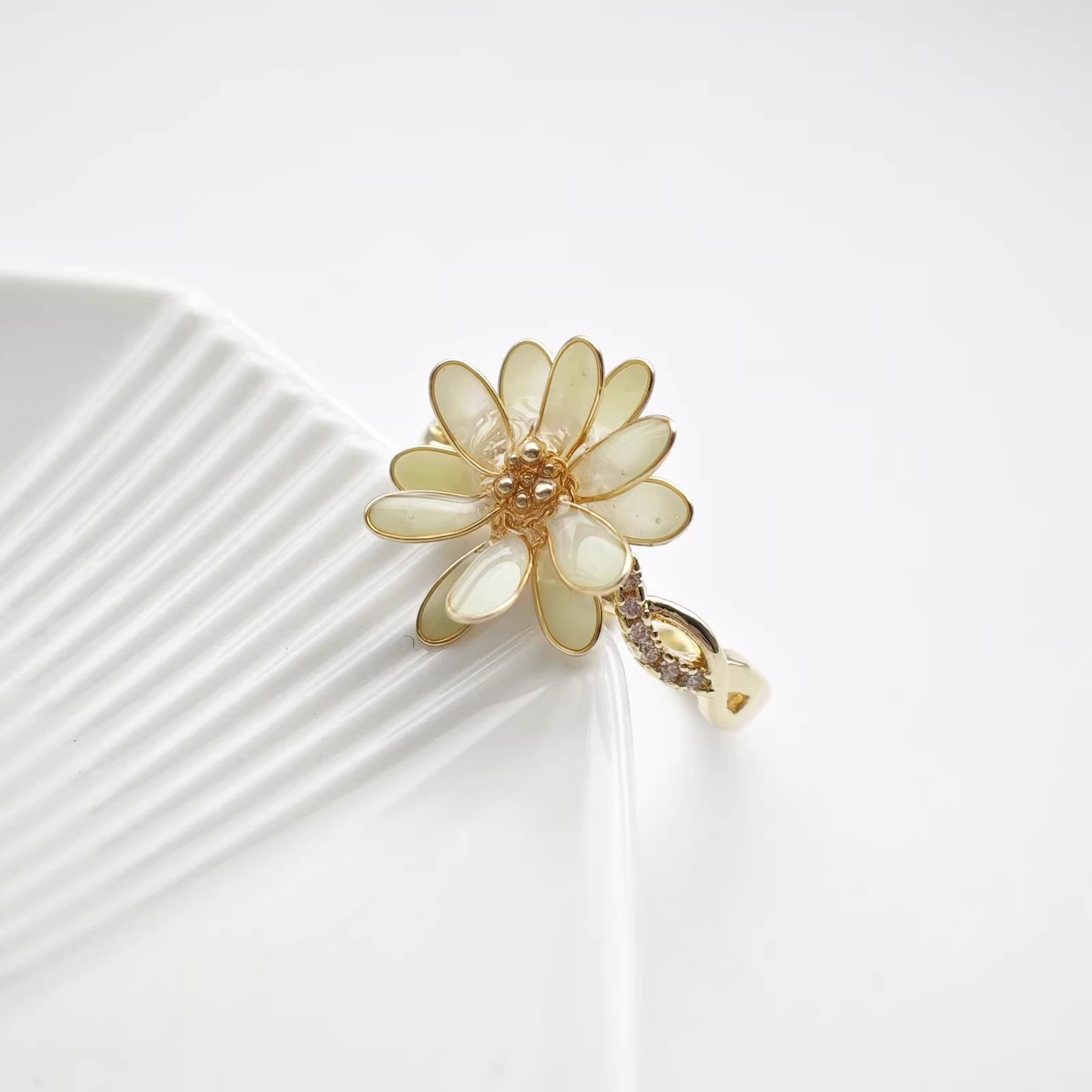 Daisy Ring
