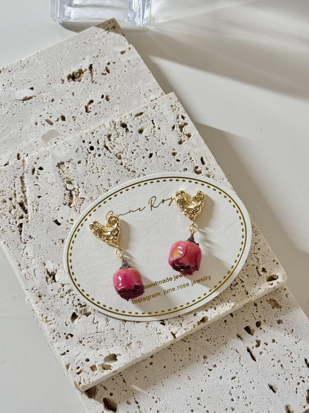 Heartfelt Blooms: Metal Heart Studs Earrings with Dried Roses