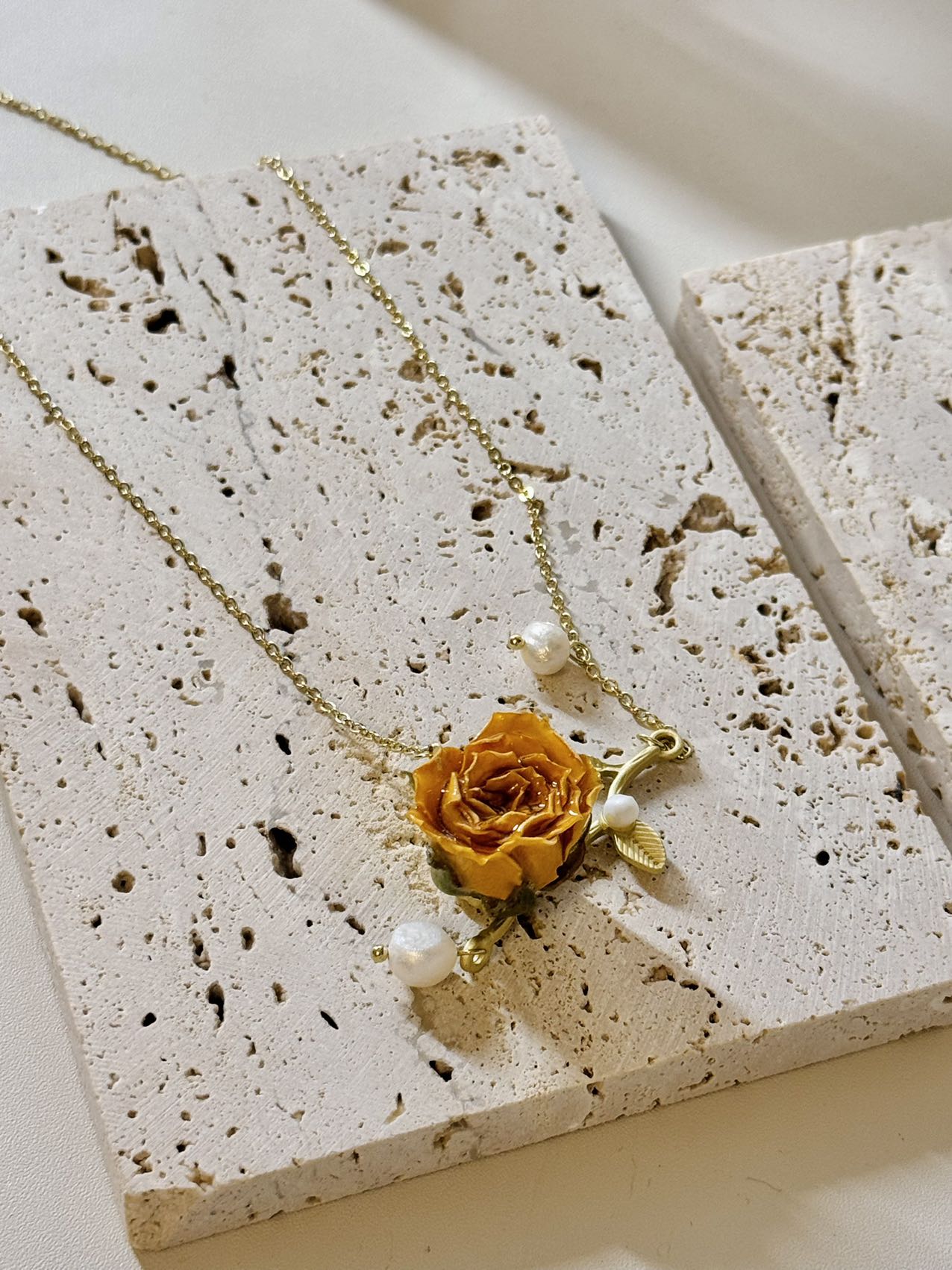 Flower Twig Rose Necklace