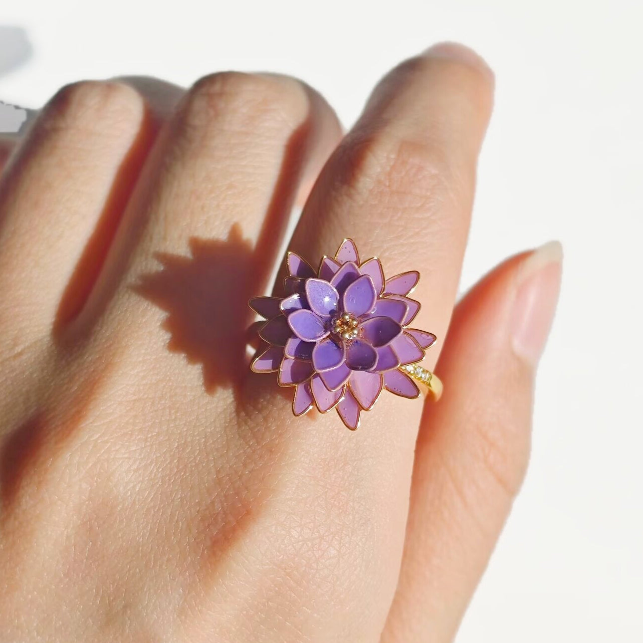 Dahlia Ring