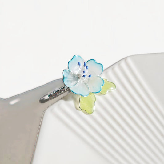 Baby Blue Eyes Flower Ring