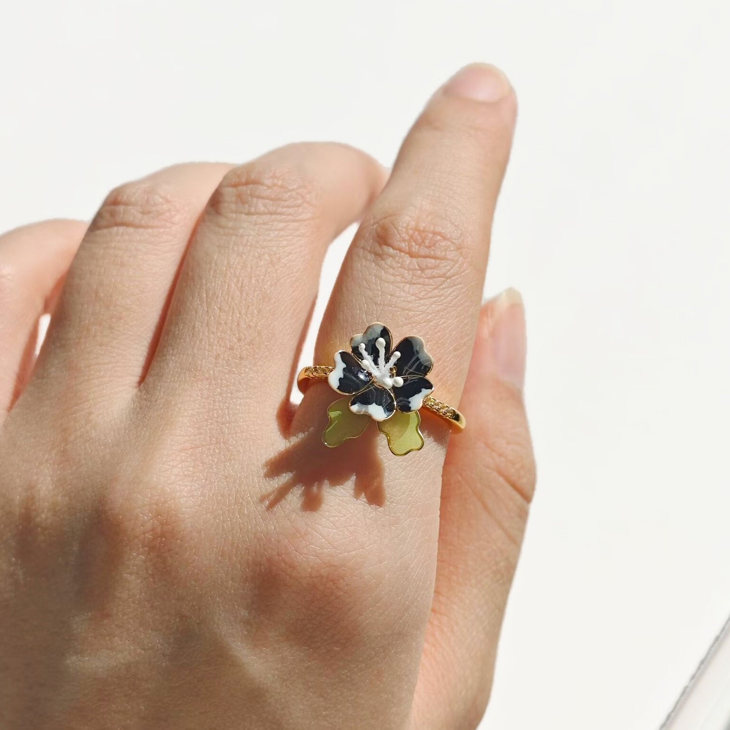 Nemophila Penny Black Ring