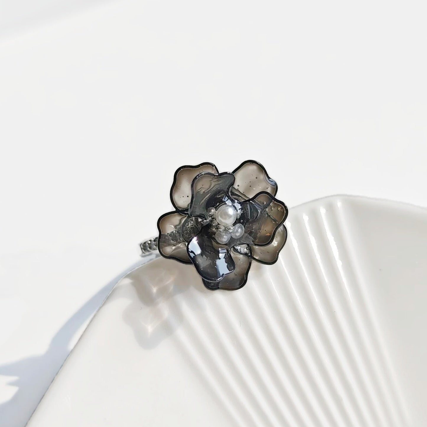Butterfly Ranunculus Ring