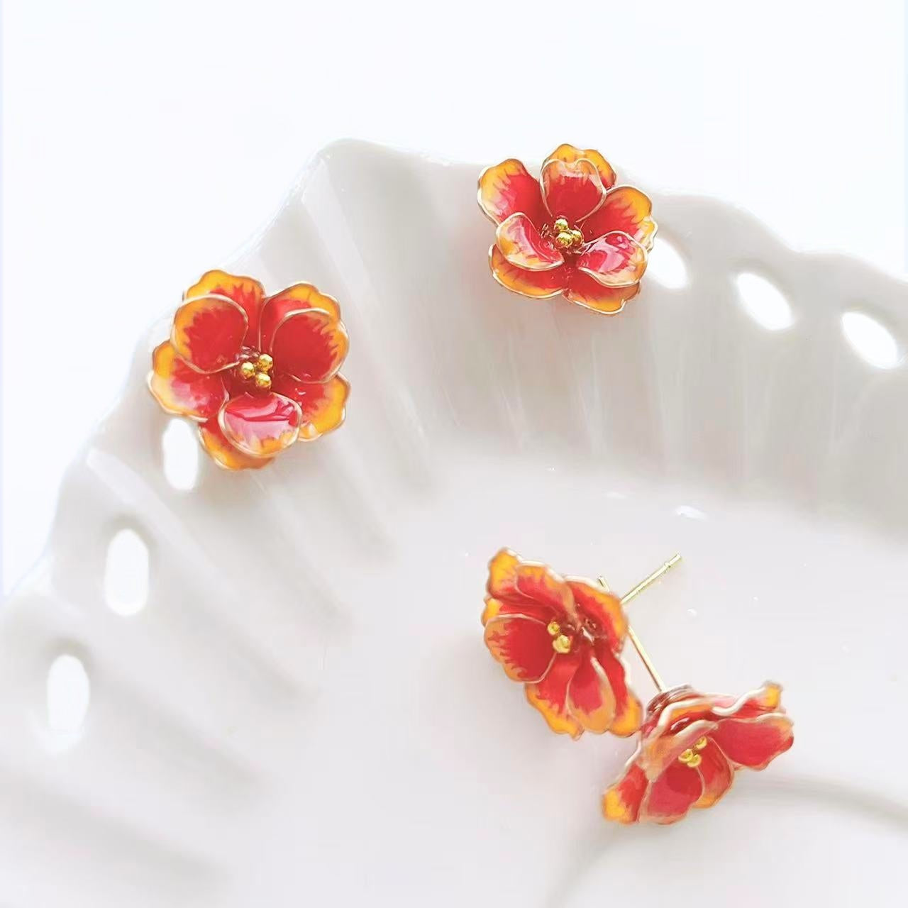 Hibiscus Stud Earrings