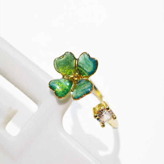 Four-leaf Clover Ring