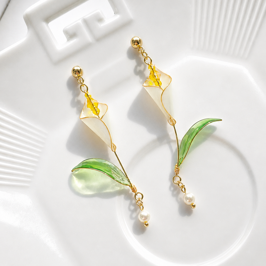 Calla lily Earrings