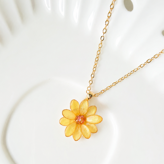 Daisy Necklace