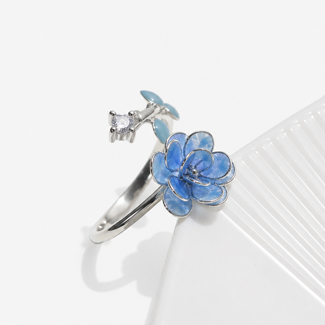 Rose and Leaves Ring