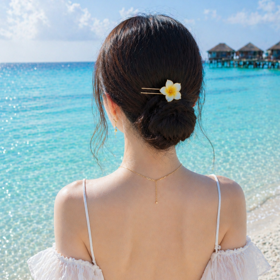 Frangipani Hairpin