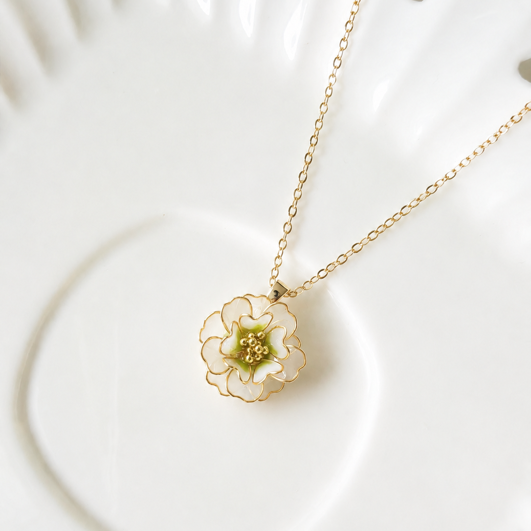 Peony Necklace