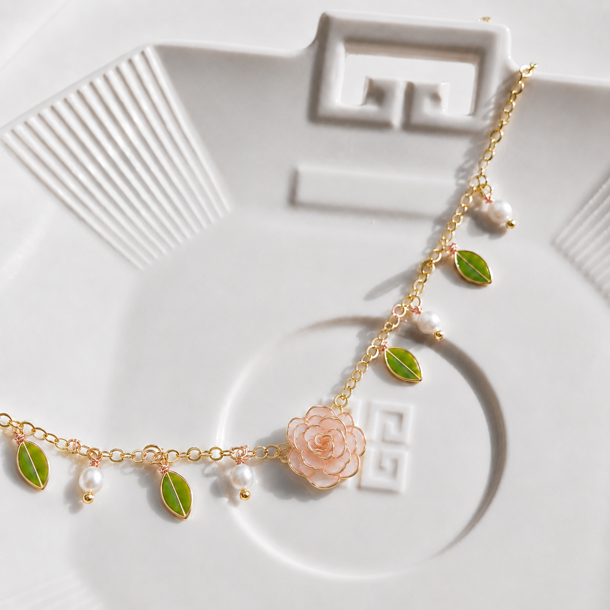 Rose and leaves Bracelet