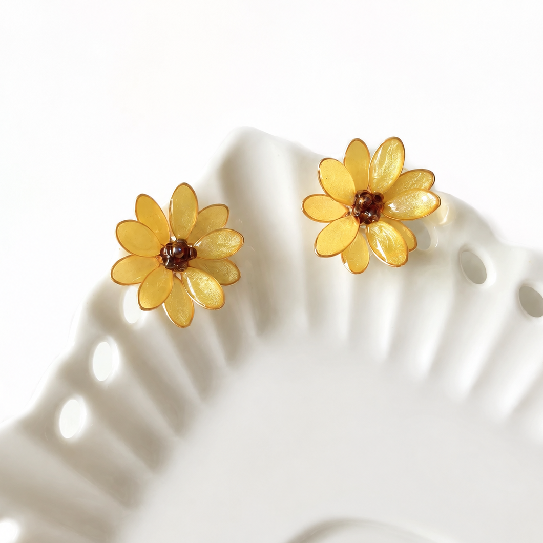 Magritte Stud Earrings