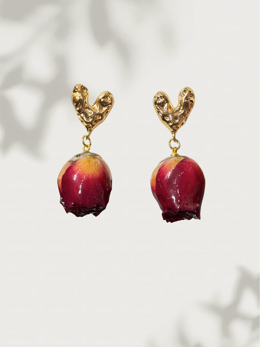 Rose Irregularity Heart Stud Earrings