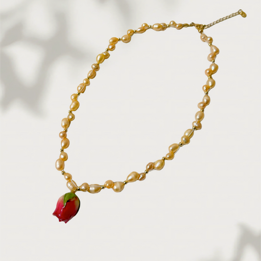 Aveline Rose Pearl Necklace