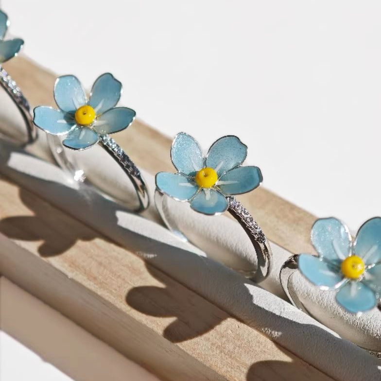 Forgive Me or Not Flower Ring
