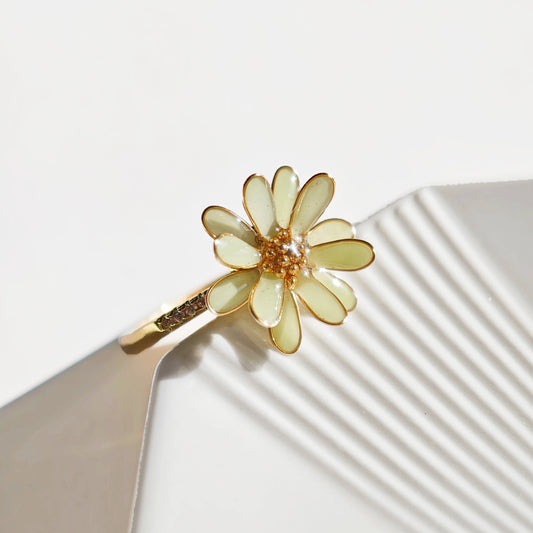 Daisy Ring