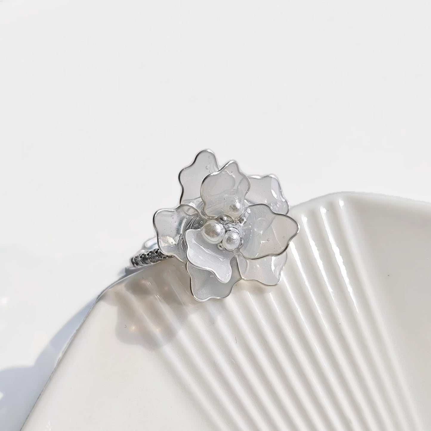 Butterfly Ranunculus Ring