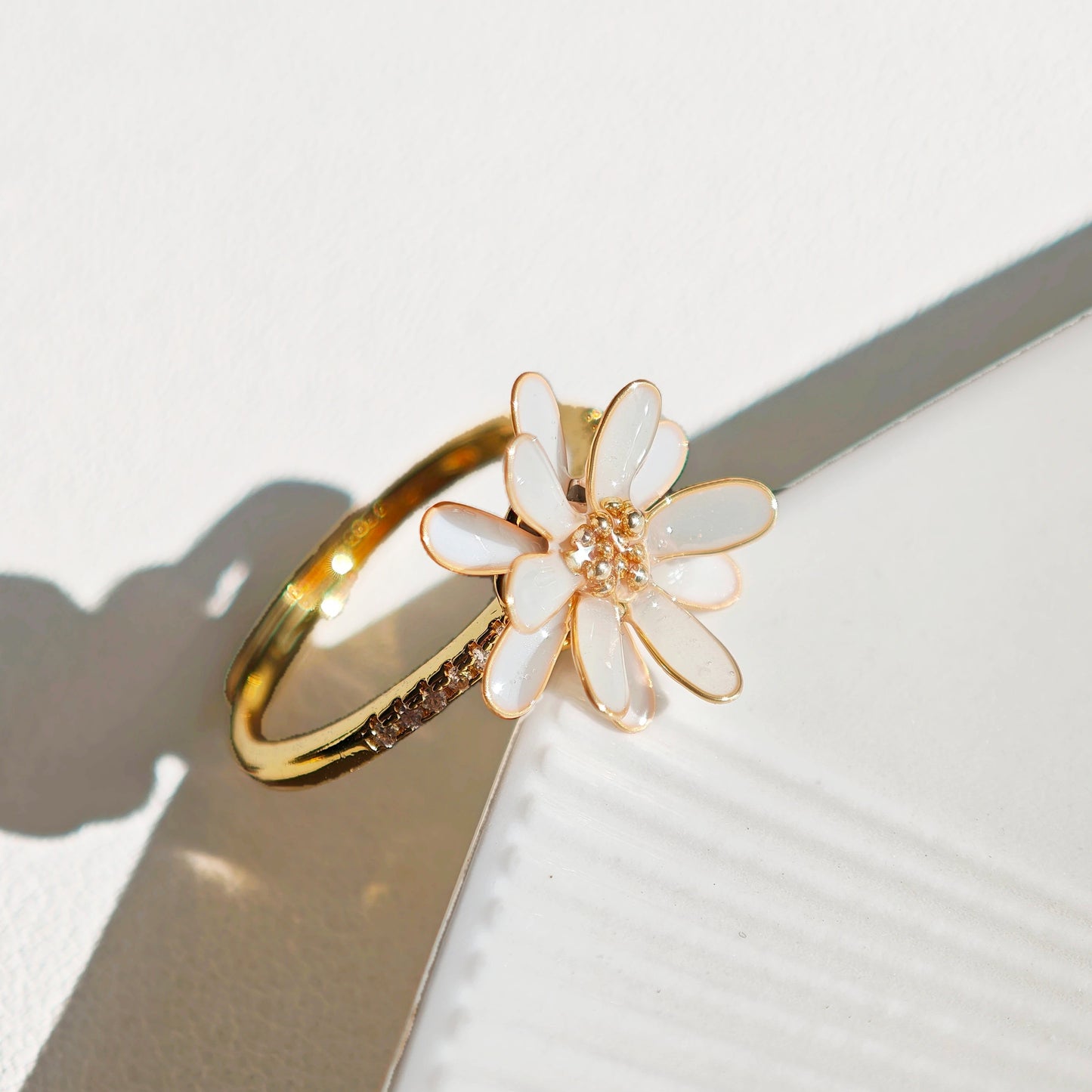 Daisy Ring