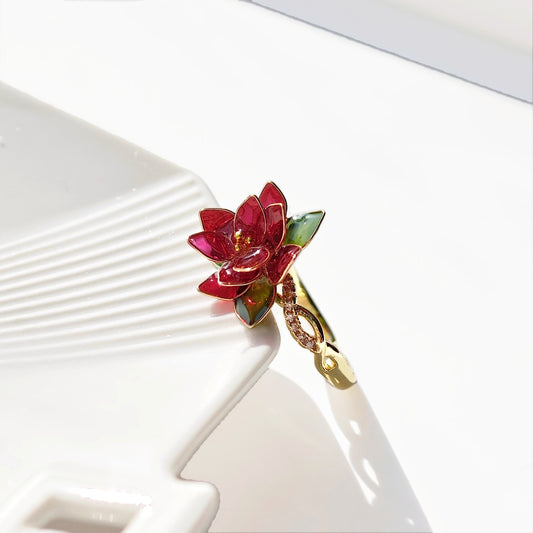 Poinsettia Ring (Holiday Edition)