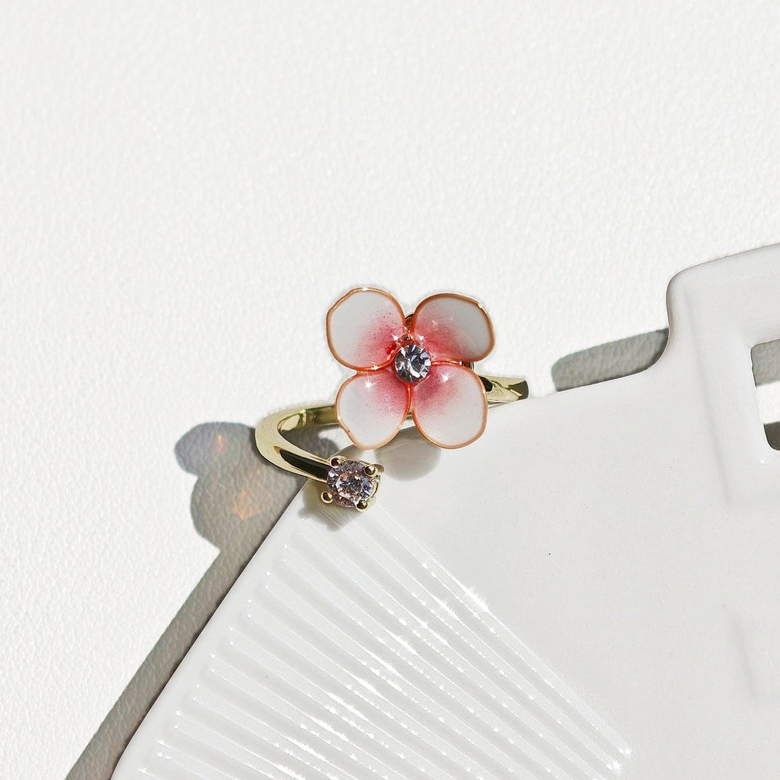 Hydrangea Petal Ring