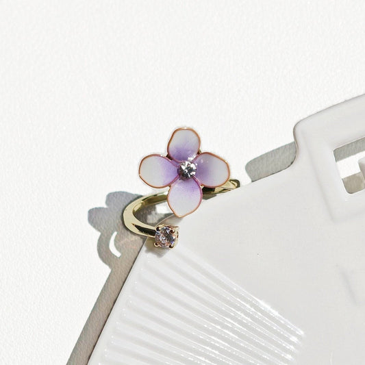 Hydrangea Petal Ring