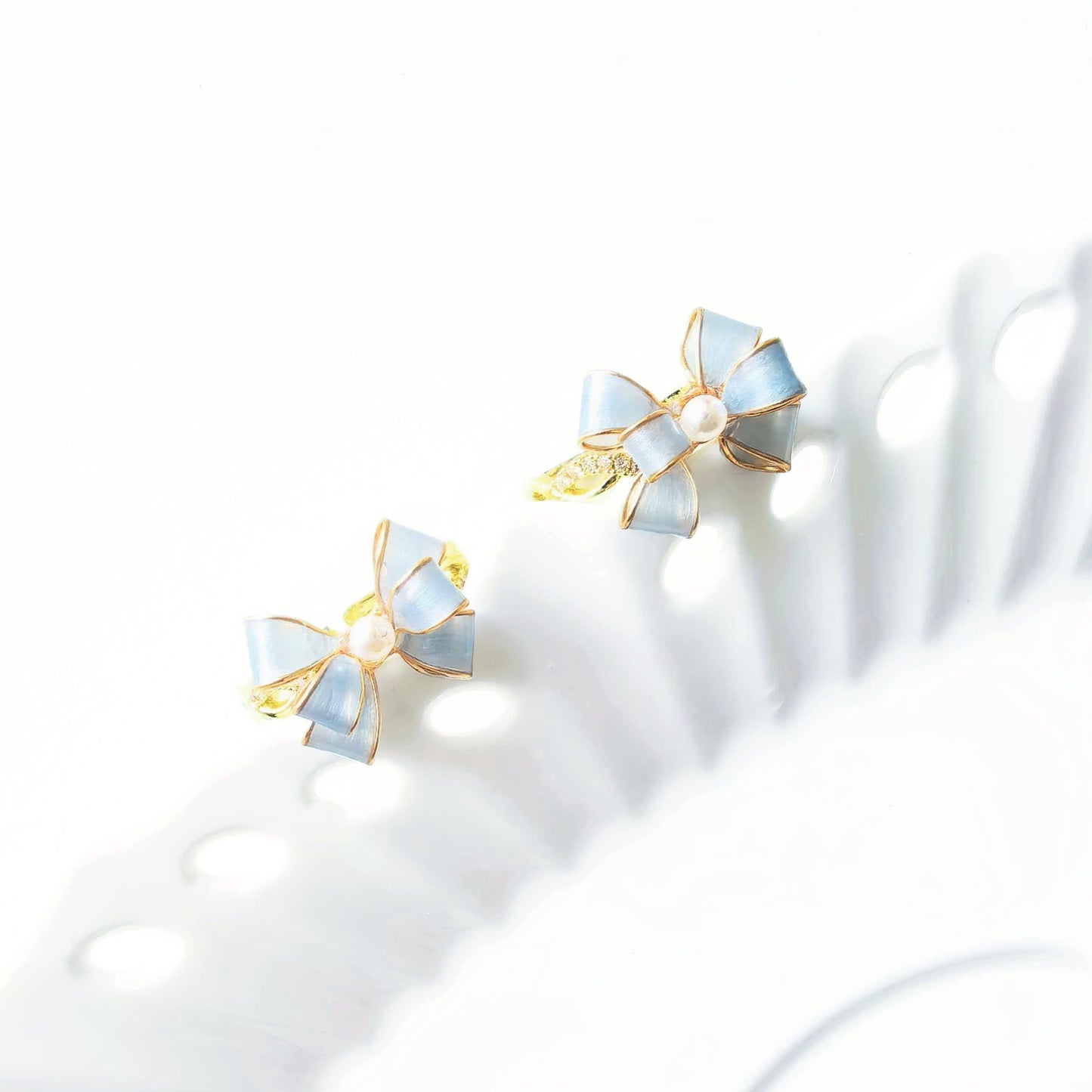 Bow Ring